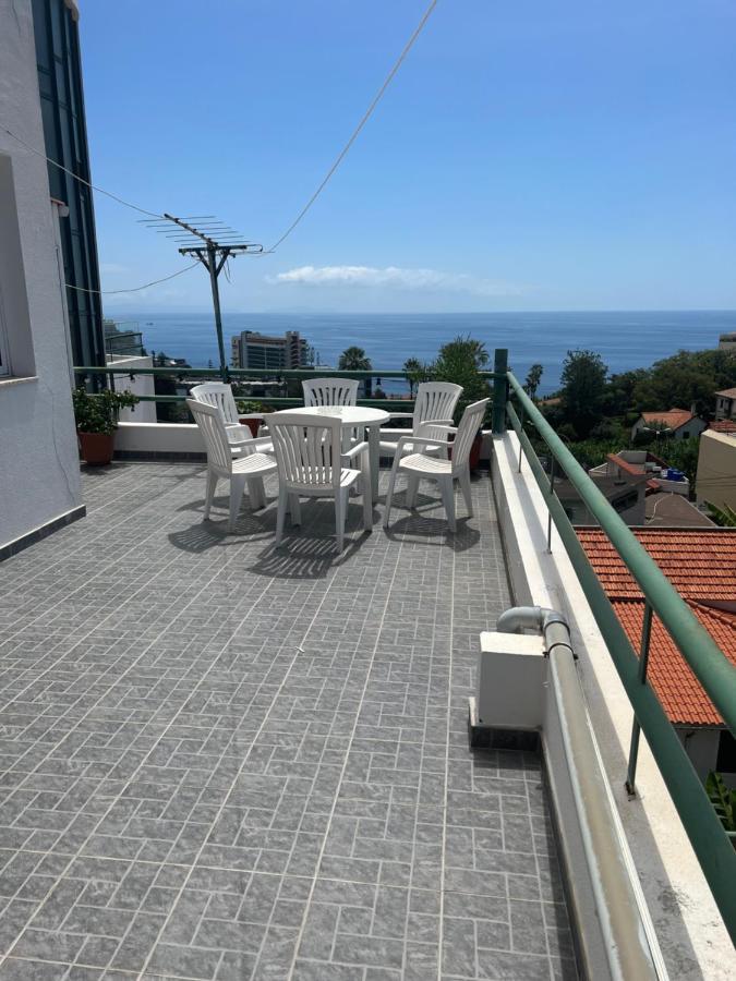 Angie'S Apartment Funchal  Exterior photo